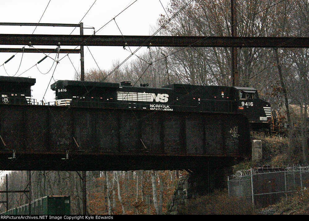 NS C40-9W #9416 on 17G